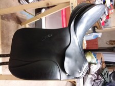 Passier Dressursattel, Modell "Hannover", mittlere Kammer, 17"