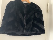 Bolero Cap Schwarz Echt pelz Kürchnerarbeit On Sizze