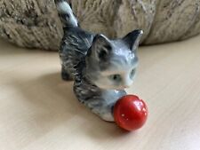 Vintage Goebel Katze Figur mit Kugel West Germany ca.1950er Jahre 