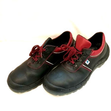 Otter Sicherheitsschuh S3 733 SRC schwarz rot Gr. 45 guter Zustand 