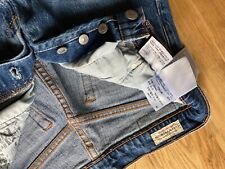 Neuwertige Levi‘s 501 Crop - W26 L28 - blau