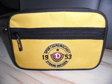 Waschtasche von Dynamo Dresden 1953 Fan Artikel neuwertig schaut mal vorbei rar