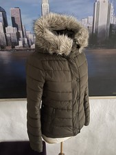 ★ mega H&M Winterjacke Anorak mit Fake Fur Mütze Gr 34 XS TOP Kakhi grün neuwert