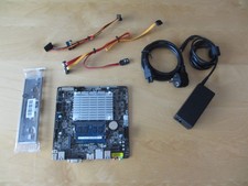 ASRock N3150TM-ITX, Intel Celeron N3150 Quad-Core, 2GB RAM, Netzteil, Mini-ITX