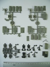 4x Streckenhütten mit Stufenbausätzen + Relaisschränke & Winden HO/OO oder TT Spurweite