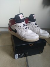 Nike Air Jordan 1 mid 40 weiß/ schwarz/rot