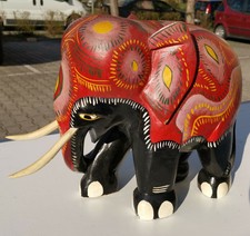 XXL Peraheraelefant - rot/schwarz - ca. 34 cm hoch - Sri Lanka Kandy