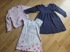 Mädchen Kleidung Set 3-teilig Gr. 110/116 Kleider & Kuschelpulli H&M