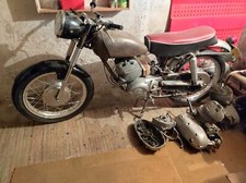 Alte Ardie Motorradteile und 1 Motorrad