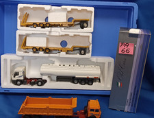 Old Cars  , 2 LKW + 2 Tieflader-Anhänger  ( PA 66 )