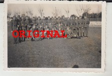 Foto 2wk Frankreich La Baule-Escoublac Soldat  Uniform Kameraden Wiese Zug 