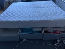 Gel- Wasserbett 2 Kammern hellgrau 1Jahr mit 6 Unterschränken in Düsseldorf