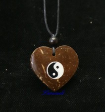 Herz Kette aus polierten Kokos Amulett mit Ying Yang Symbol 