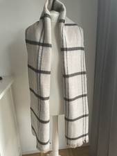 Zara Winter Schal Beige Schwar Kariert neu Kollektion 2021