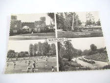 1961 CRINKLE CUT POSTKARTE VON WATFORD, HERTS - KINDERTEICH, KANAL, BRÜCKE
