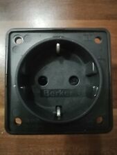 Berker Steckdose SCHUKO Integro anthrazit mit Berührungsschutz Kindersicherung 