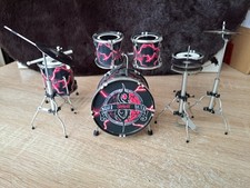 Miniature Drumset "SLIPNOT" + Guittare