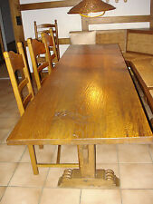 rustikaler,massiver handgefertigter,gr. Eichentisch plus Eckbank u. Stühle