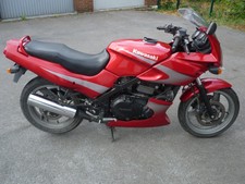 Motorrad Kawasaki GPZ 500 S mit Komplettverkleidung / Tüv Neu / 06/2024 / Top !