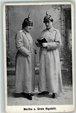39629577 - Gesangsduo Martha und Grete Rigoletti Uniform Zirkus Gebrauchsspuren