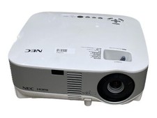 NEC NP905 LCD Beamer 3000 ANSI/LU USB HDMI (Lampe defekt) ohne Fernbedienung