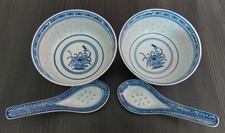 Porzellan Set, China, 2 Suppenschüsseln, Reisschüsslen, Suppenschalen mit Löffel