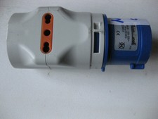 CEE Adapter Stecker Camping o.ä. top NP 20 €