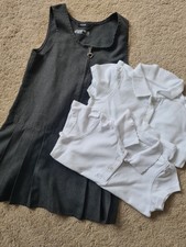 Mädchen Schuluniform Kleid weiß T-Shirts Konvolut 4-5 Jahre