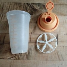 TUPPERWARE Shake Mix Fix orange Schüttelbecher 500ml Skala Messbecher