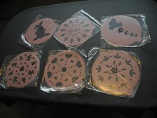 11 Teile (4 Spiegeleierformer, 6 Dekor Schablonen neu, 1 Back-Matte aus Silikon)