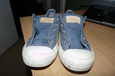 Converse All Star Leder Trim Turnschuhe-Größe 4-Lasten Gebrauchsspuren links