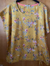 Hübsches Kurzarmshirt von CECIL - Gr. XXL