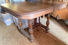 Gründerzeit Auszieh Tisch mit gedrechselten Beinen (Saarland)