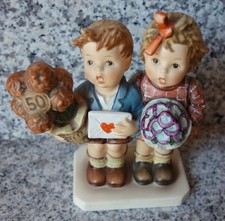 Hummel Figur Hum 416 "Zum Jubiläum" FM 6 "50 Jahre M.I.Hummel Figuren" von 1985