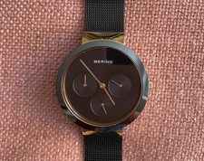Bering Damenuhr Keramik Roségold mit schwarzem Milanaiseband, 36 cm, neu