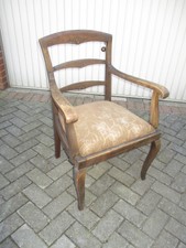 Stuhl Holzstuhl alt Armlehnenstuhl großer Stuhl antik Eiche