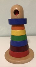 Motorikspielzeug * Leuchtturm * Stapelspiel aus Holz mit fröhlichen Farben