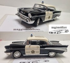 Chevrolet Belair Police 1957 Modellauto aus Sammlung Maßstab 1:18 Road Legends