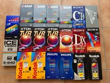 Videokassetten VHS 20 Stück E 240, je 240 Minuten Spieldauer, 1 bzw. 2 bespielt