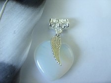 20 mm Mondstein Opalit Herz Ketten Anhänger mit Engels-Flügel