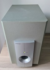 QUELLE/Passiver Subwoofer/1OO W/4 OHM/7Kg/GUTE ZUSTAND. 