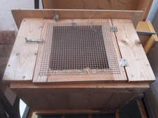 Kleintierkäfig Holz mit Gitter an 3 Seiten guter Zustand ca 50x 40 cm Holzkäfig 