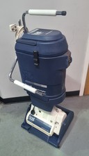 Host Freestyle Trockenteppichreinigungsmaschine.