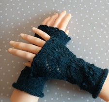 ARMSTULPEN  aus reinem Alpaka .. Handarbeit .. Pulswärmer .. Marktfrau petrol