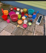 Über 30 Blumentöpfe Übertöpfe für drinnen und draußen 