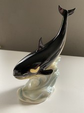 goebel figur  Orca auf Welle Sammlerstück