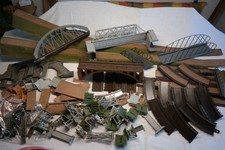 H0 Faller Vollmer Brücken und Rampen Konvolut Landschaft.  2 Rampen 1350 mm Lang