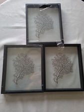 3 x Zara Home Glas bedruckte Korallenkunst in Rahmen 27x 32cm