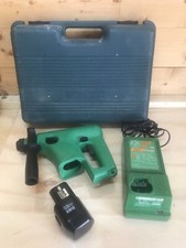 Hitachi Akku Bohrhammer DH 15DV mit Koffer und Ladegerät