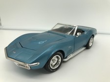 Revell Chevrolet Corvette 1969 Cabriolet Modellauto 1:18